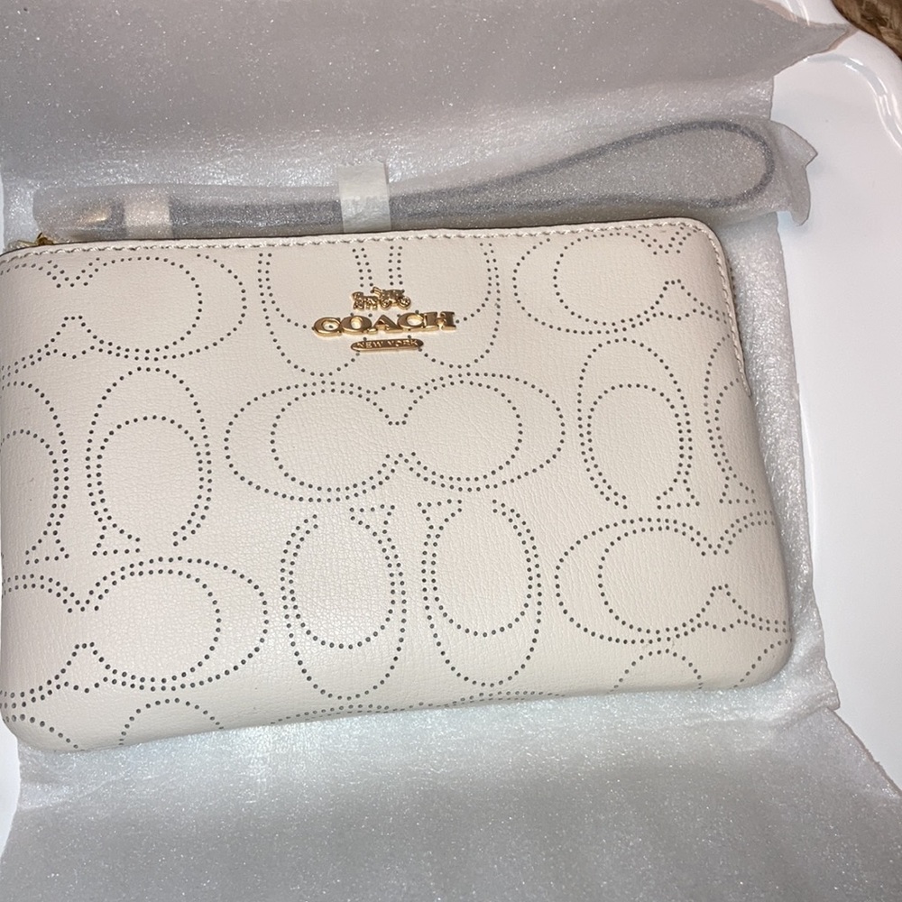 Coach Signature Leather Corner Zip Wristlet - Picture 1 of 4